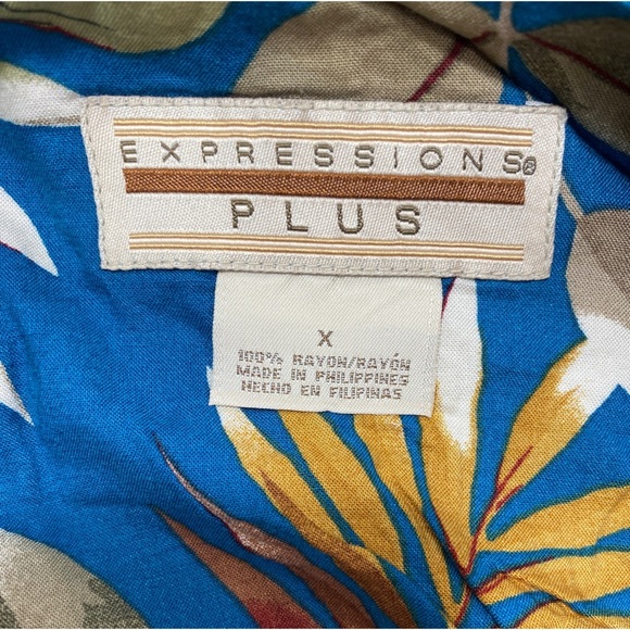 Expressions Plus Tropical Floral Print Maxi Dress (Size: 0X, Color: Blue/Multi) - Picture 3 of 3